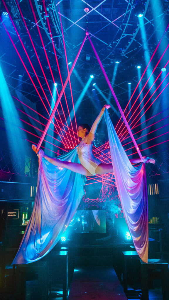 Akrobatska Svila - Cirkus Exclusive